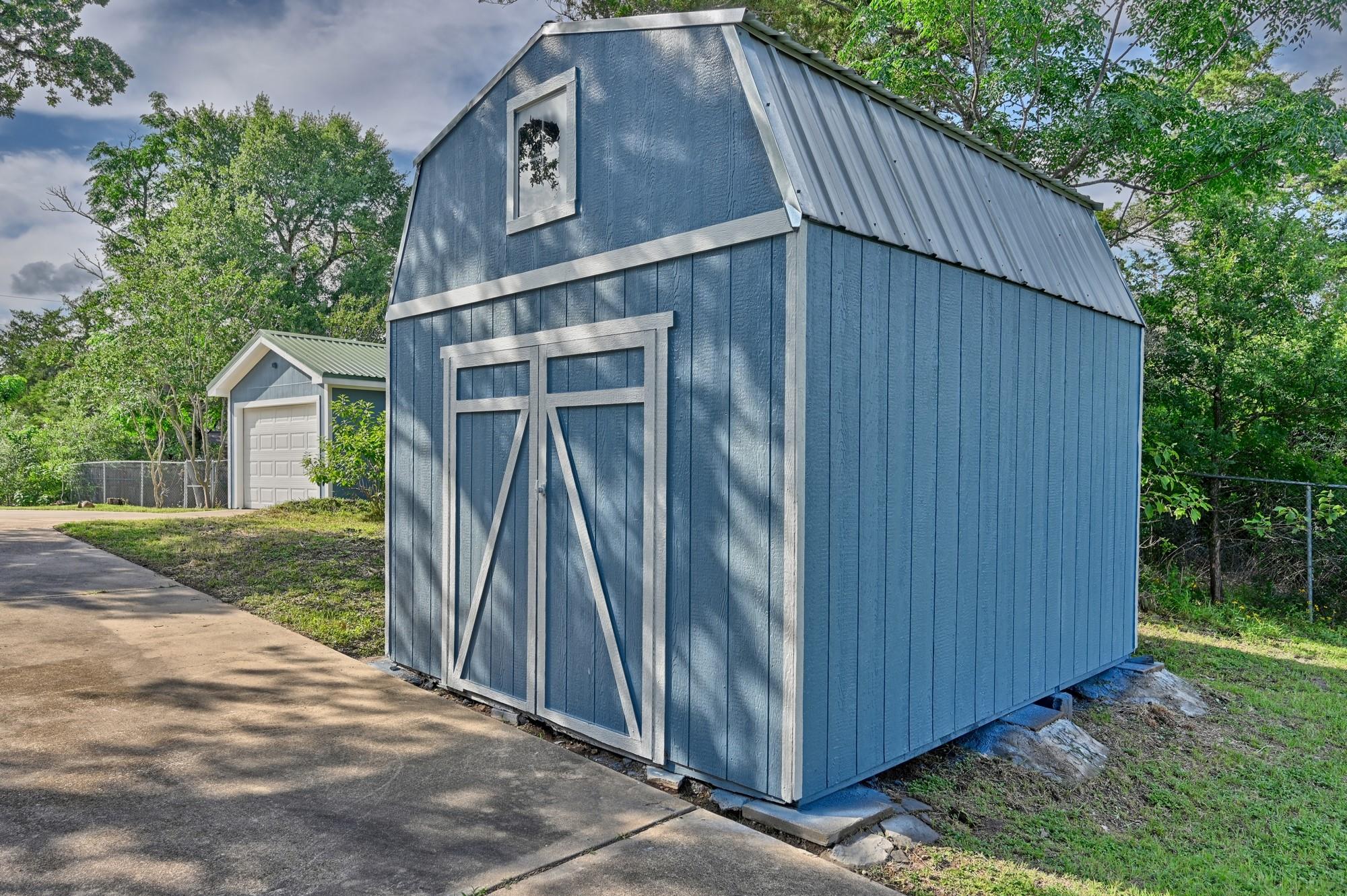 9481 Lake Forest Circle Brenham TX 77833