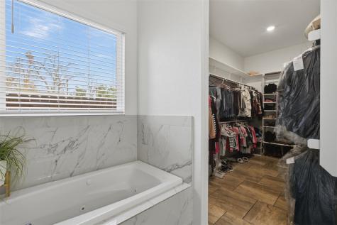 1905 S College Street Georgetown TX 78626
