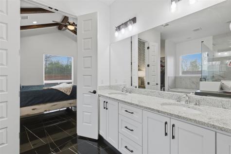 1905 S College Street Georgetown TX 78626