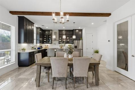 1905 S College Street Georgetown TX 78626