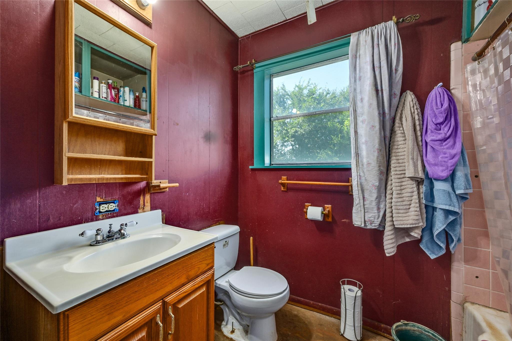 681 County Road 474 Elgin TX 78621