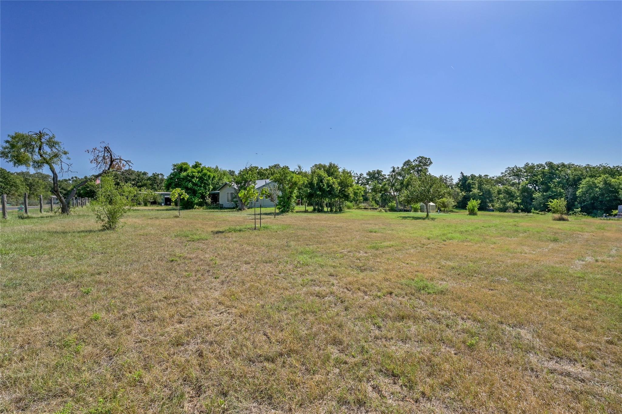 681 County Road 474 Elgin TX 78621