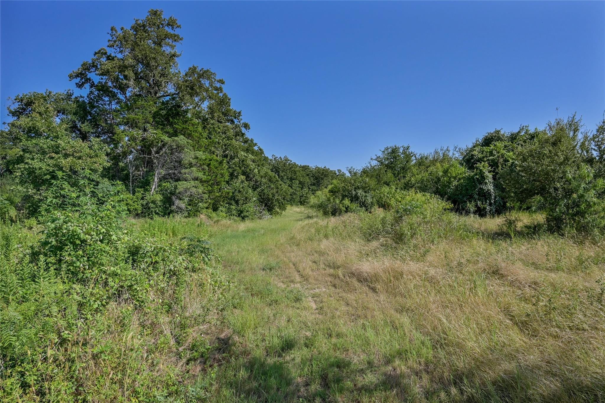 681 County Road 474 Elgin TX 78621