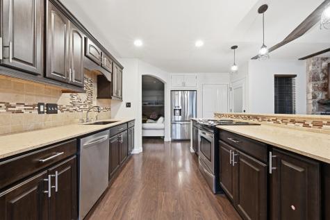 636 Galston Drive Spicewood TX 78669