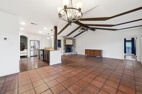 636 Galston Drive Spicewood TX 78669
