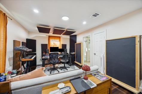 907 E 53rd Street Austin TX 78751