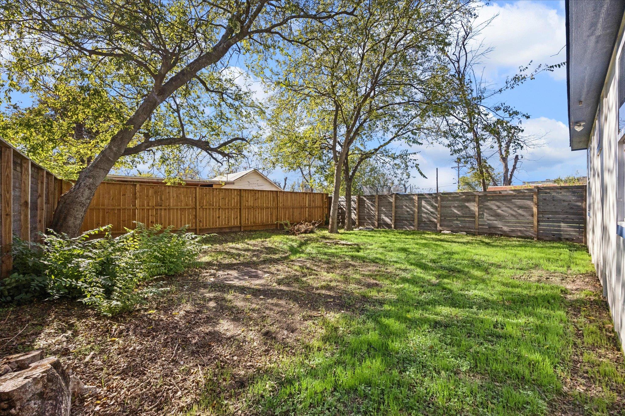907 E 53rd Street Austin TX 78751