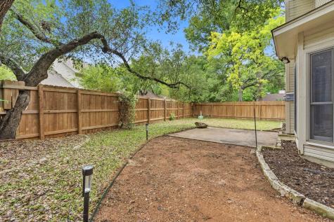 7302 John Blocker Drive Austin TX 78749