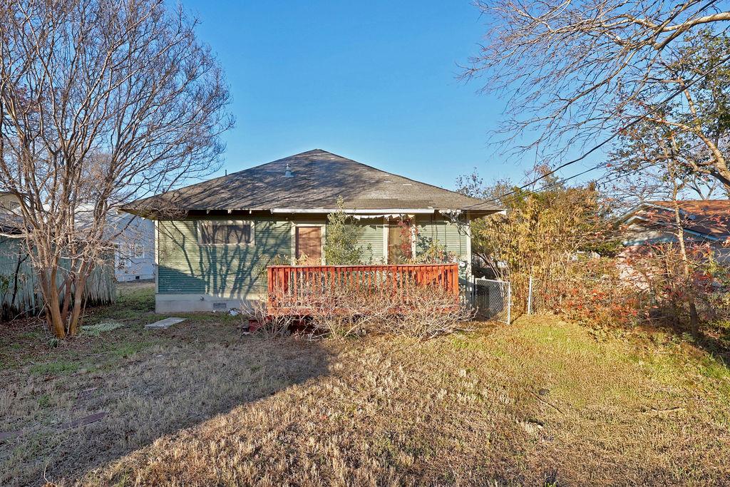 809 E 45th 1/2 Street Austin TX 78751