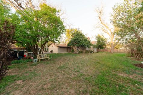 1202 Pecan Street Bastrop TX 78602