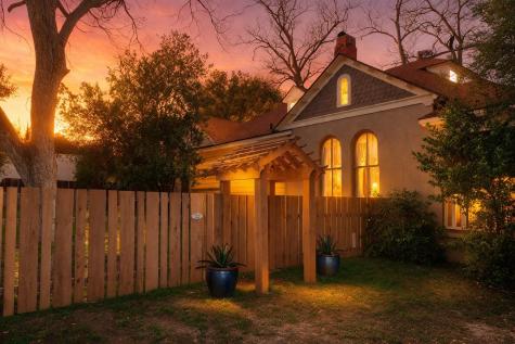 1202 Pecan Street Bastrop TX 78602