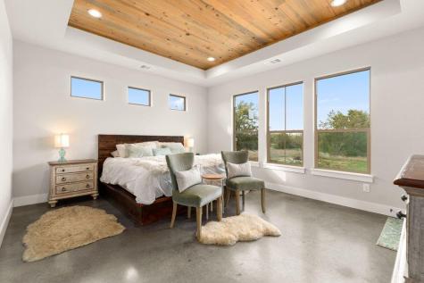 3830 Outback Trail Spicewood TX 78669