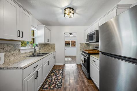 6010 Waycross Drive Austin TX 78745