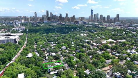1700 S 6th Street Austin TX 78704