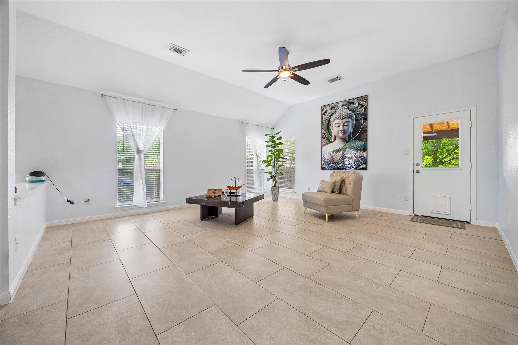 13800 Shadowlawn Trace SE Manor TX 78653