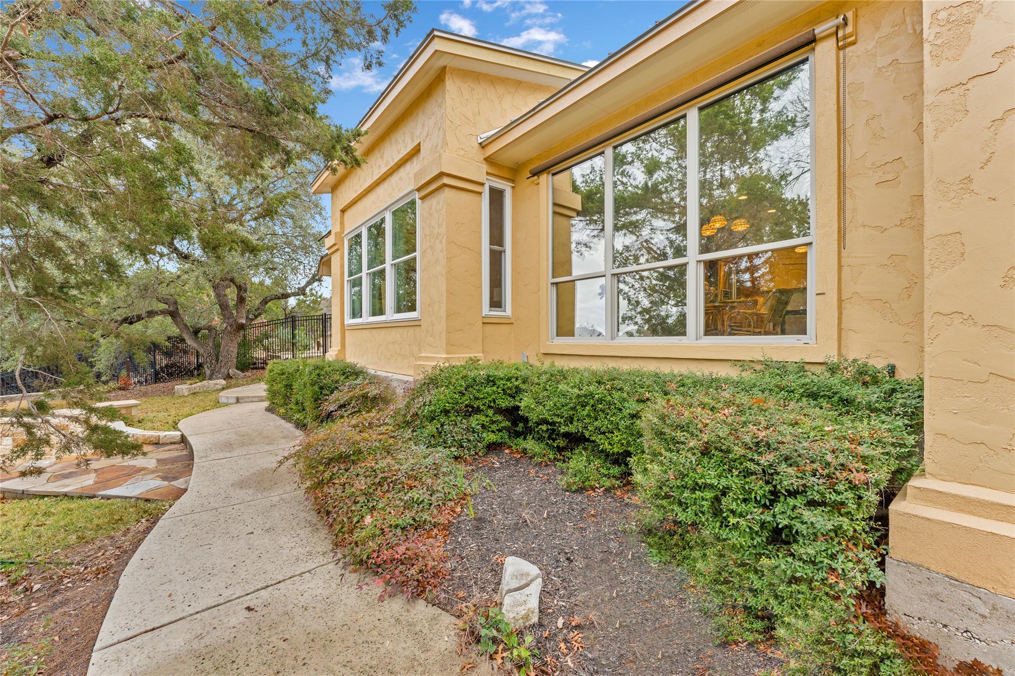 413 Rock House Drive Liberty Hill TX 78642