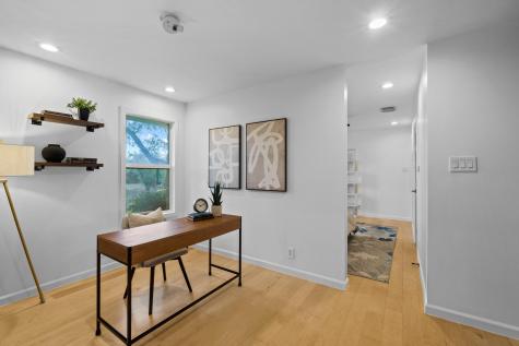 6947 Chinook Drive Austin TX 78736