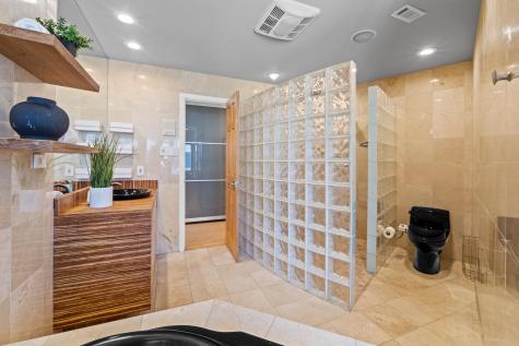 6947 Chinook Drive Austin TX 78736