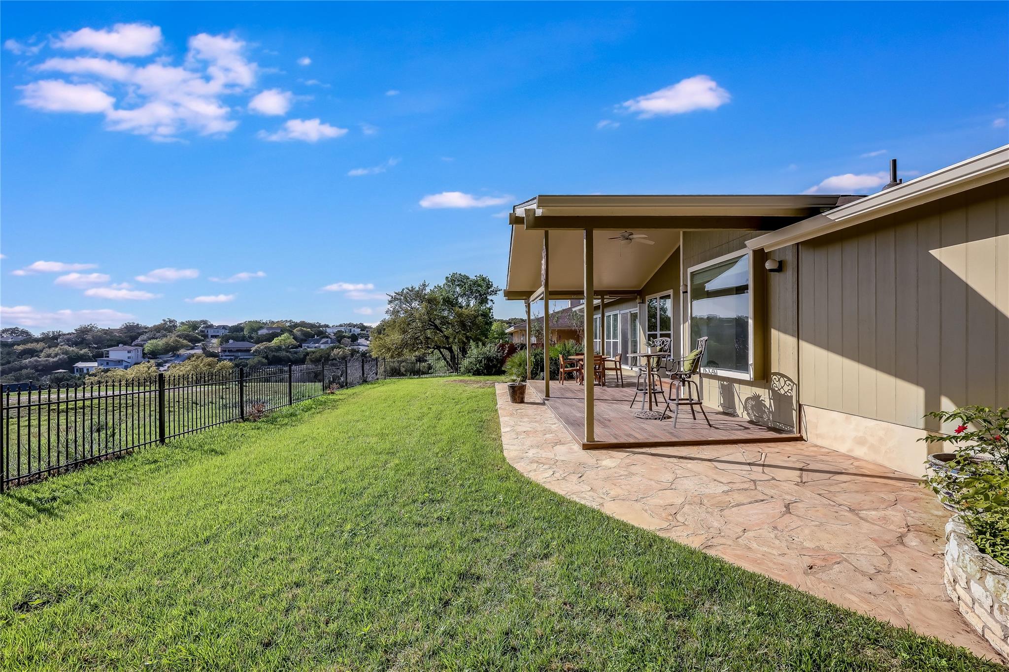 2802 Douglas Cove Lago Vista TX 78645