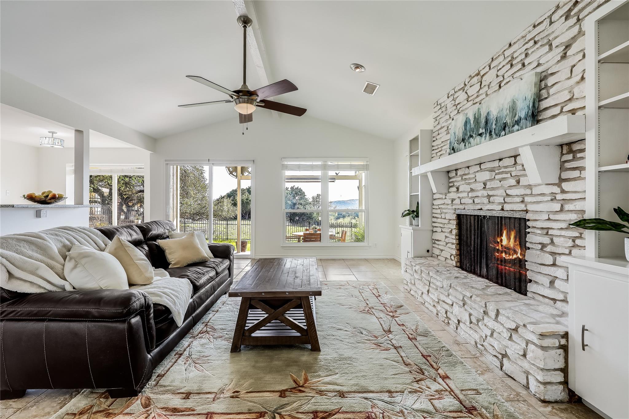 2802 Douglas Cove Lago Vista TX 78645