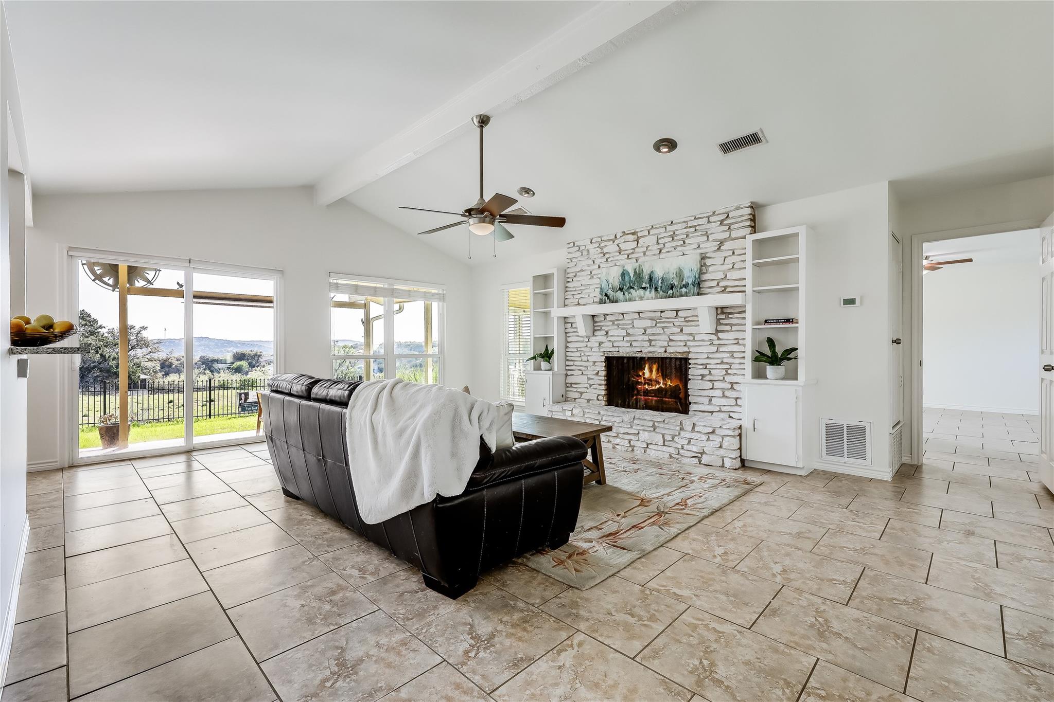 2802 Douglas Cove Lago Vista TX 78645
