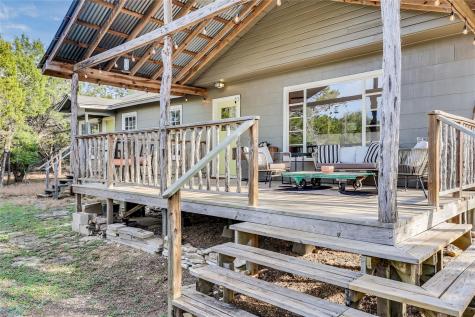 802 Lonesome Trail Driftwood TX 78619