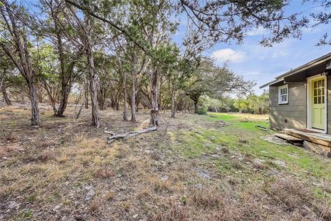 802 Lonesome Trail Driftwood TX 78619