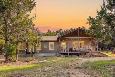 802 Lonesome Trail Driftwood TX 78619