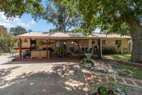 105 Jones Street Bastrop TX 78602