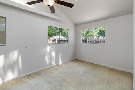 105 Jones Street Bastrop TX 78602