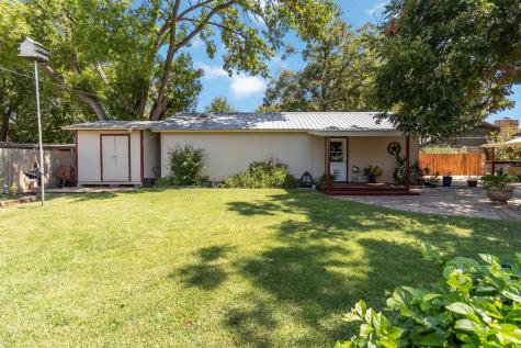105 Jones Street Bastrop TX 78602