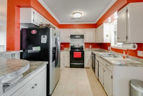 105 Jones Street Bastrop TX 78602