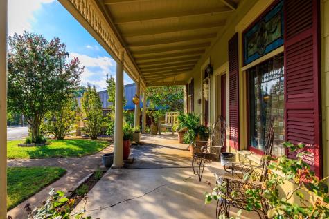 303 W Austin Street Fredericksburg TX 78624