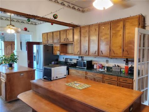 422 W North Main Street Flatonia TX 78941