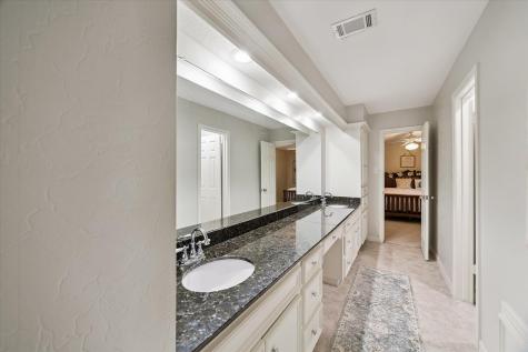15111 Rose Cottage Drive Houston TX 77069