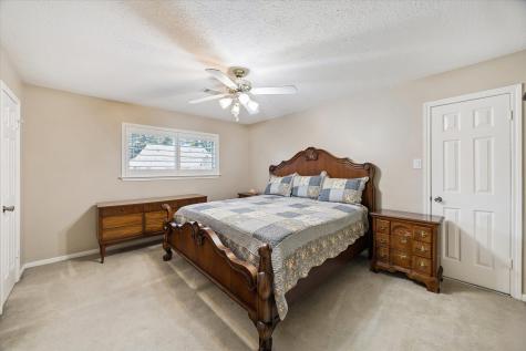 15111 Rose Cottage Drive Houston TX 77069