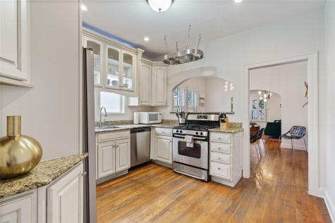 2106 Kenwood Avenue Austin TX 78704