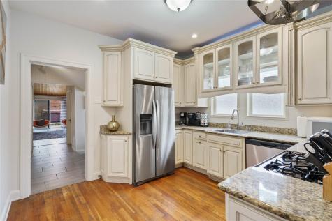 2106 Kenwood Avenue Austin TX 78704