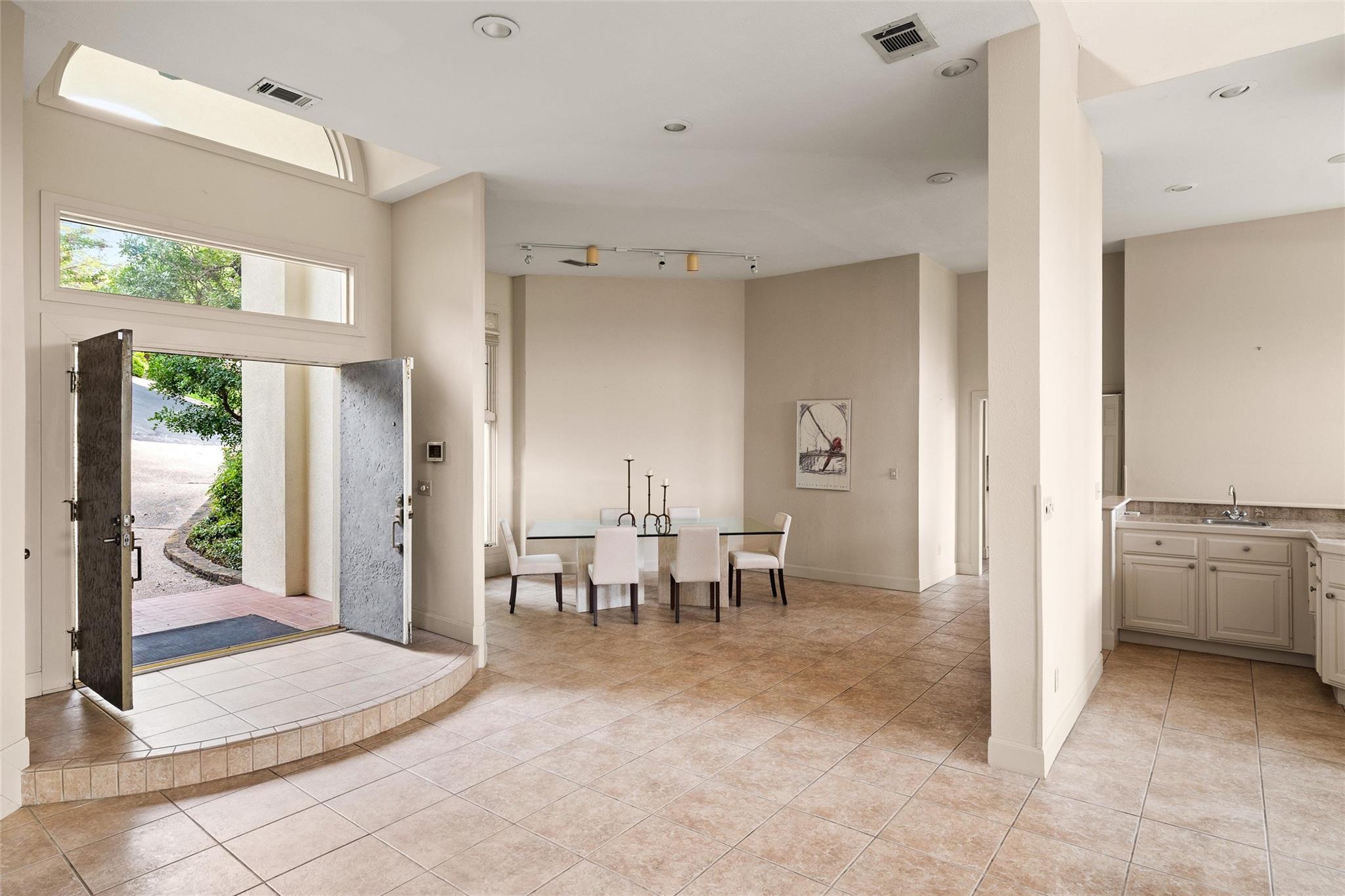 5900 Westslope Drive Austin TX 78731
