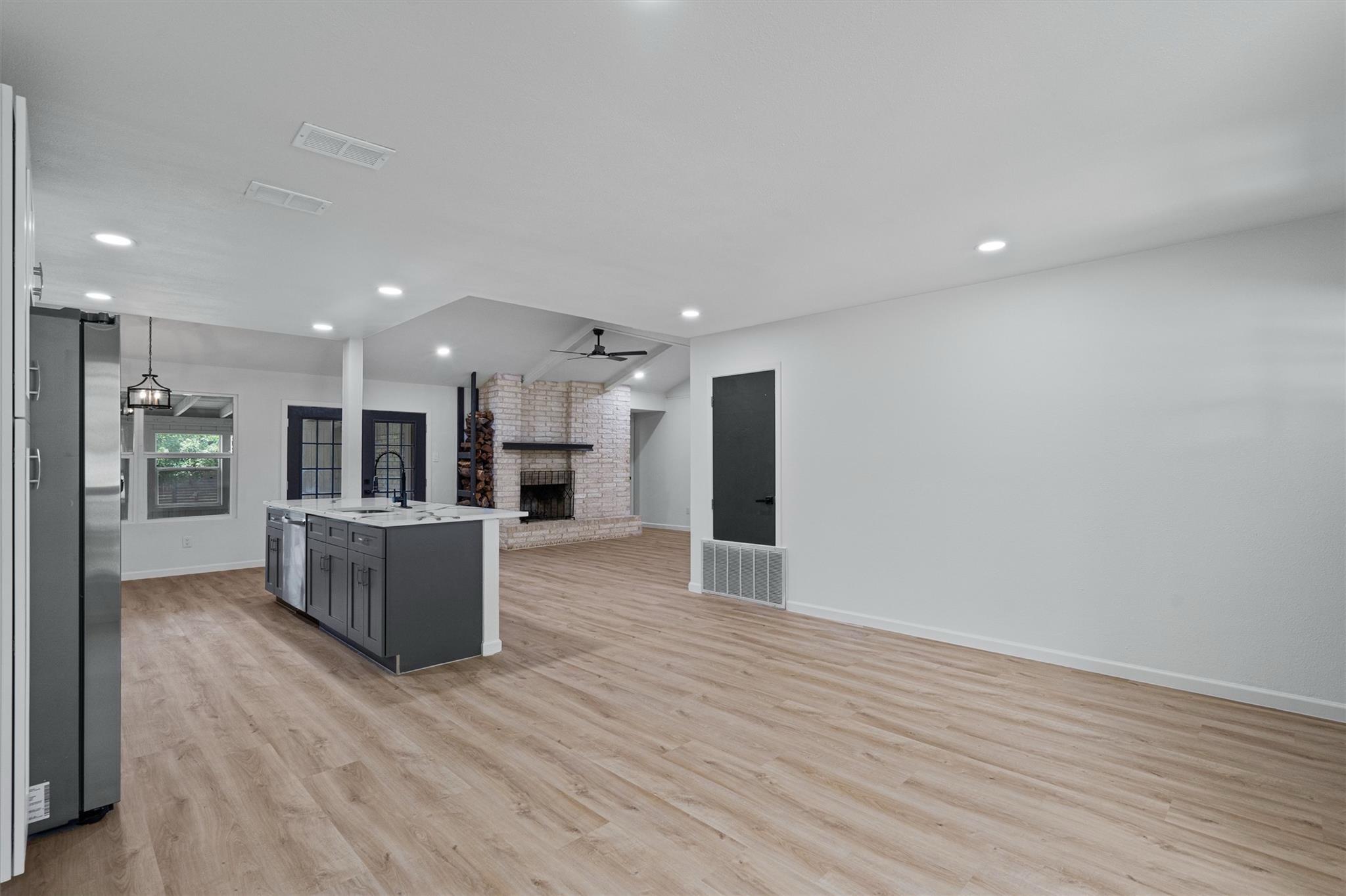 1700 Deep Wood Drive Round Rock TX 78681