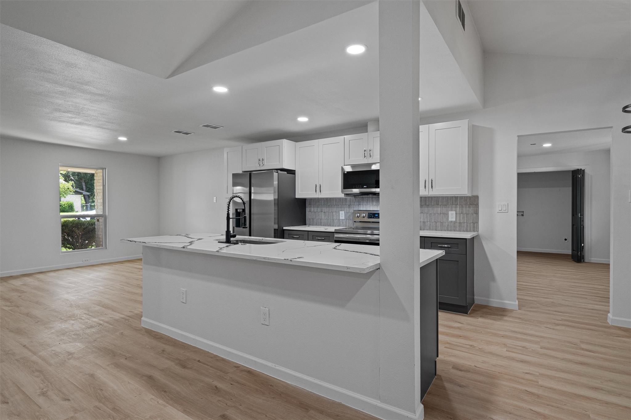 1700 Deep Wood Drive Round Rock TX 78681