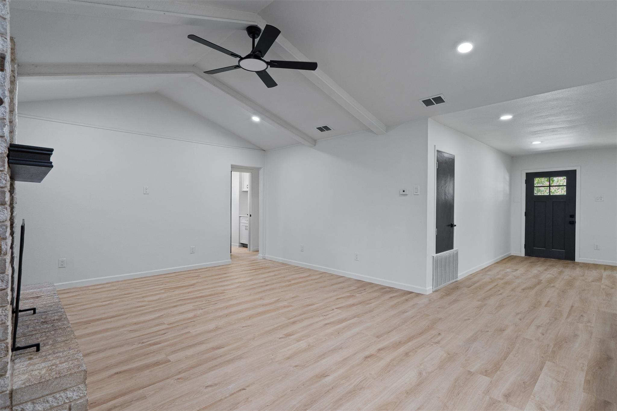 1700 Deep Wood Drive Round Rock TX 78681