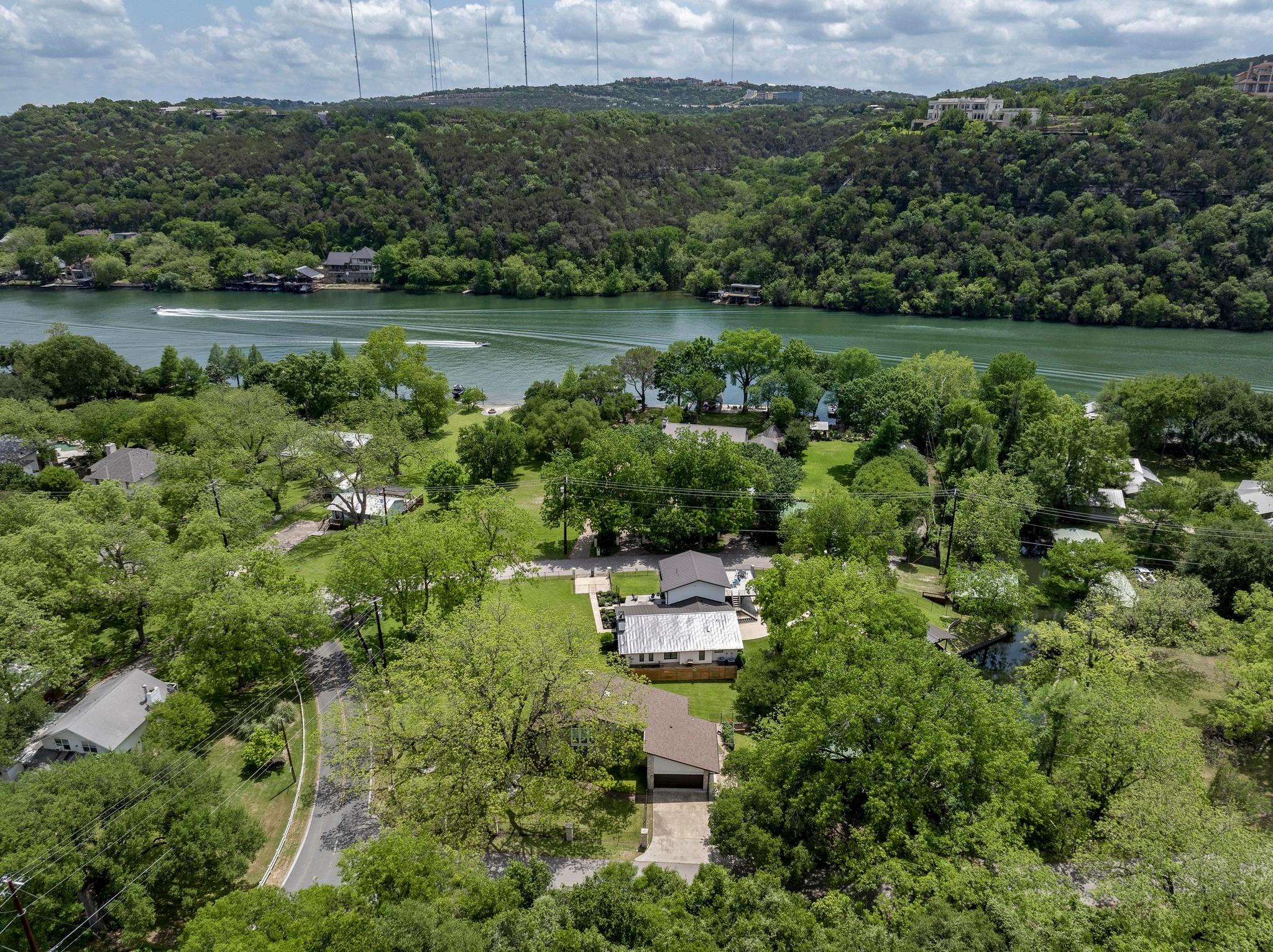 2503 Manana Street Austin TX 78730