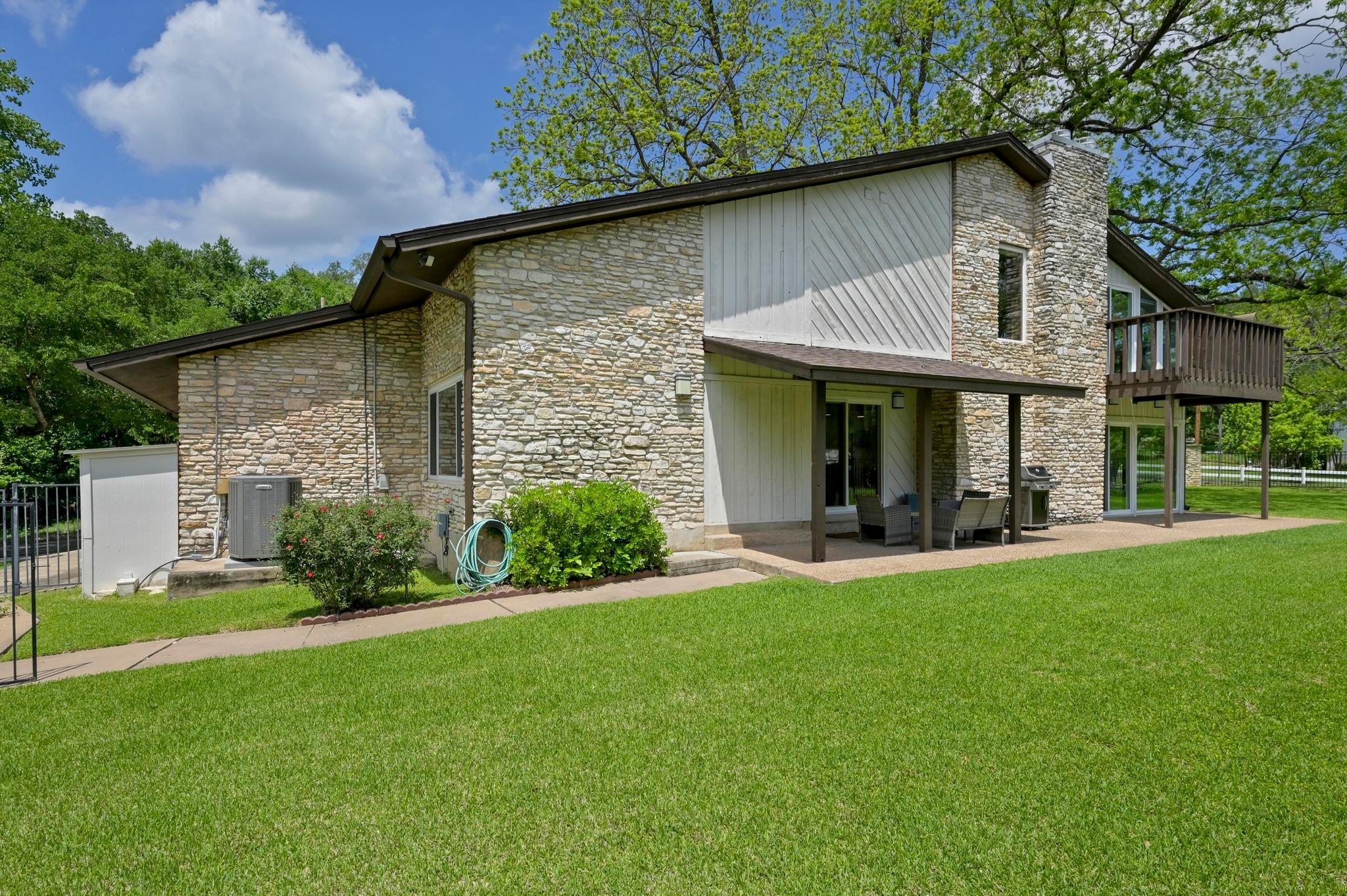 2503 Manana Street Austin TX 78730