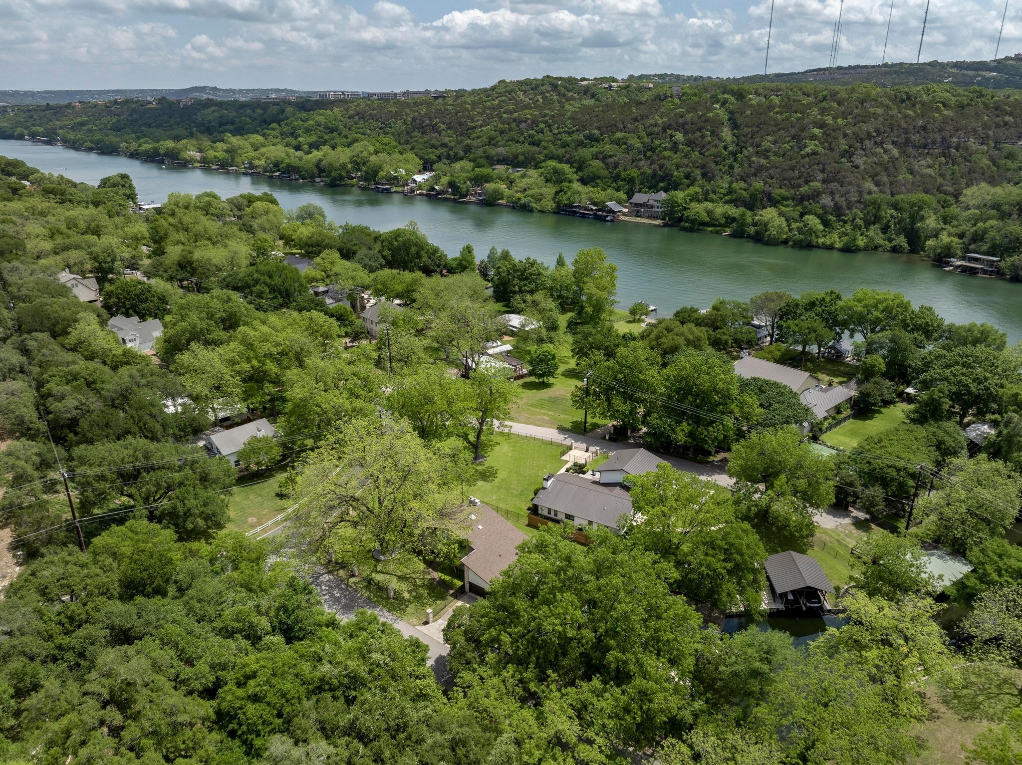 2503 Manana Street Austin TX 78730