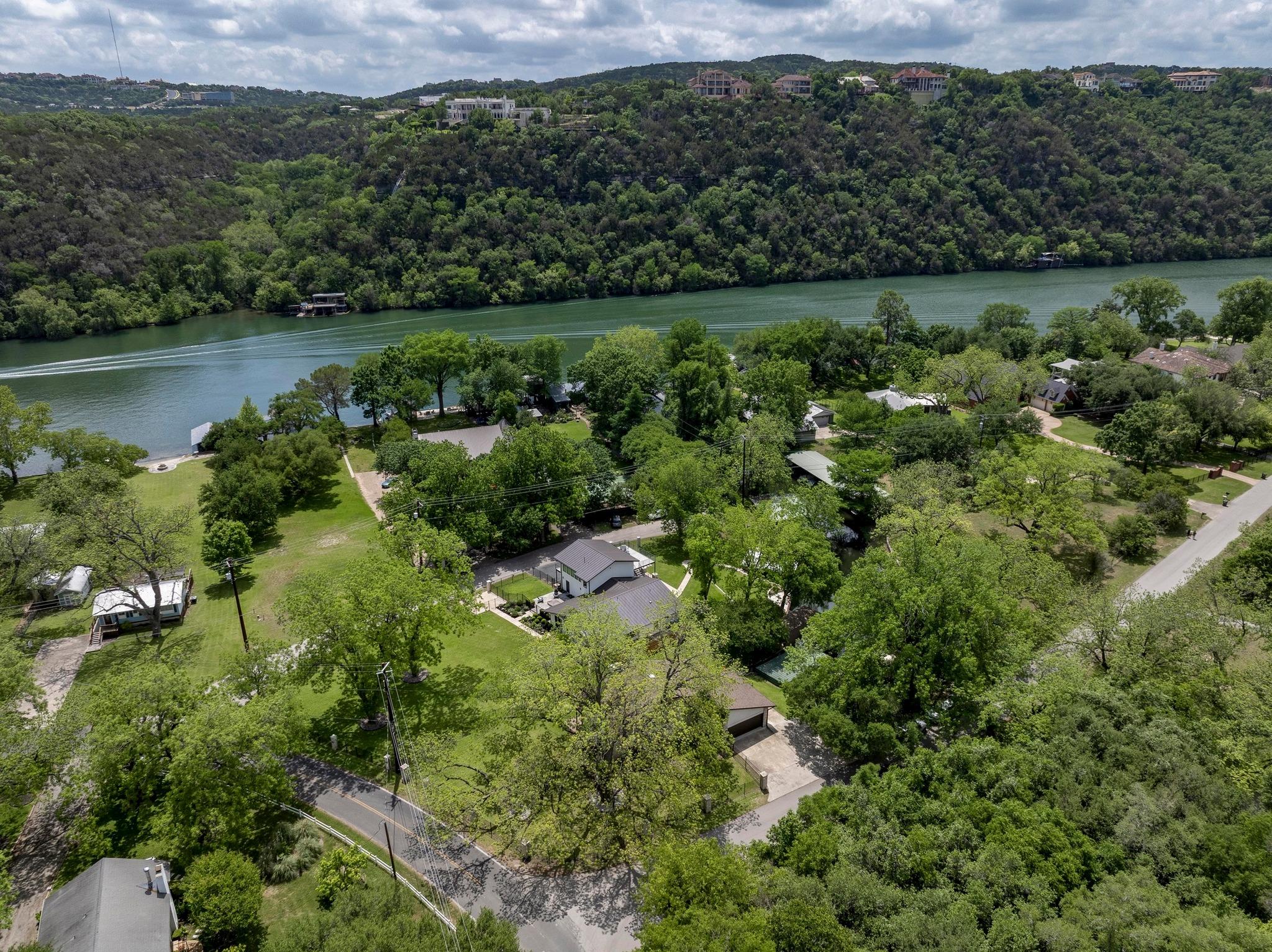 2503 Manana Street Austin TX 78730
