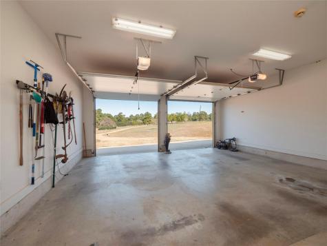 335 La Reata Trail Smithville TX 78957