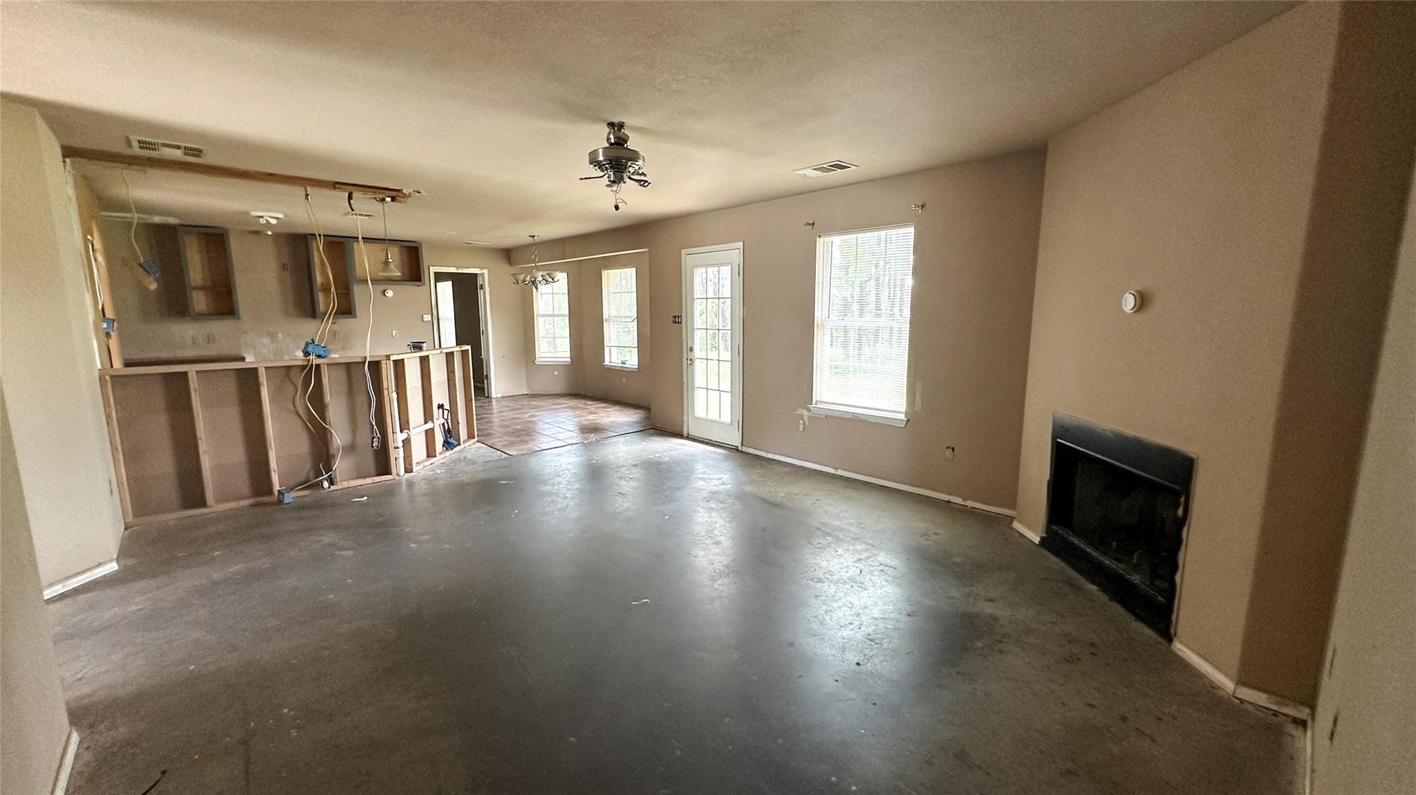 258 Pine View Loop Bastrop TX 78602