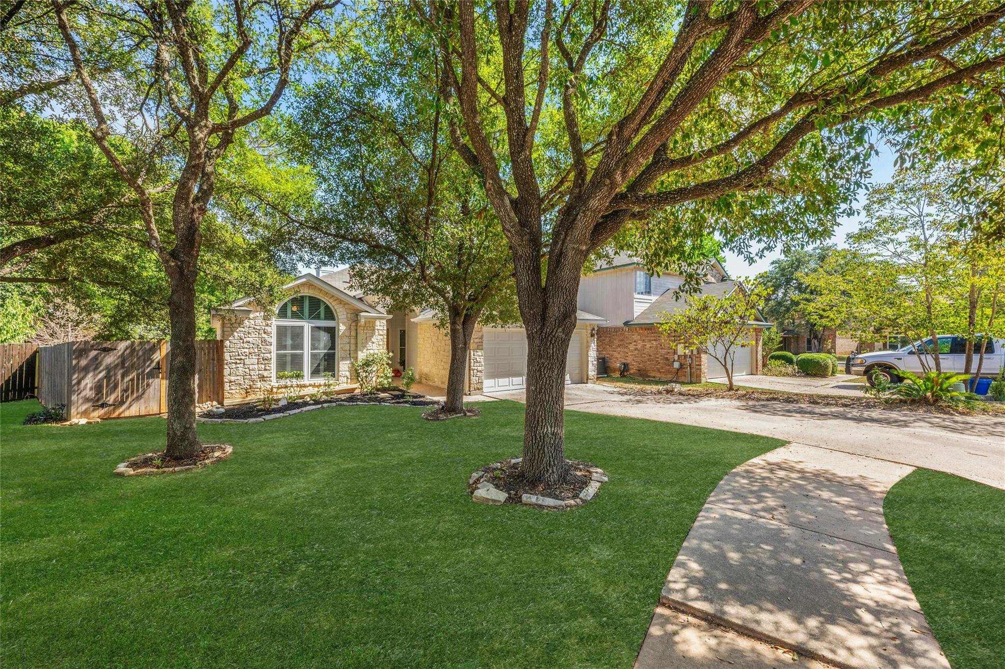 9205 Walsall Cove Austin TX 78749