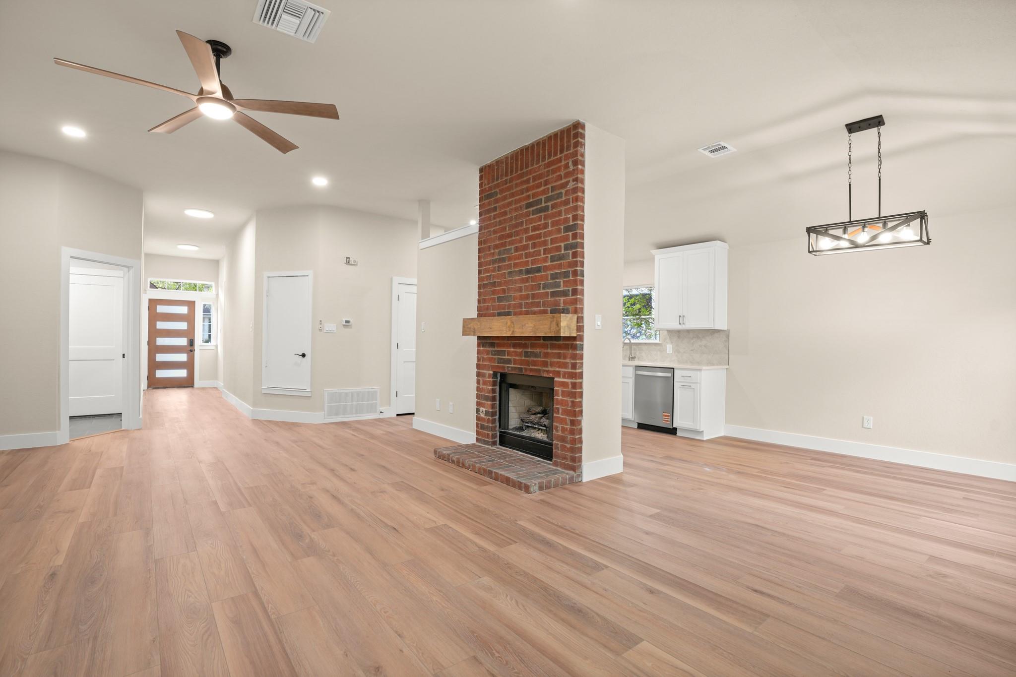 8802 Ampezo Trail Austin TX 78749